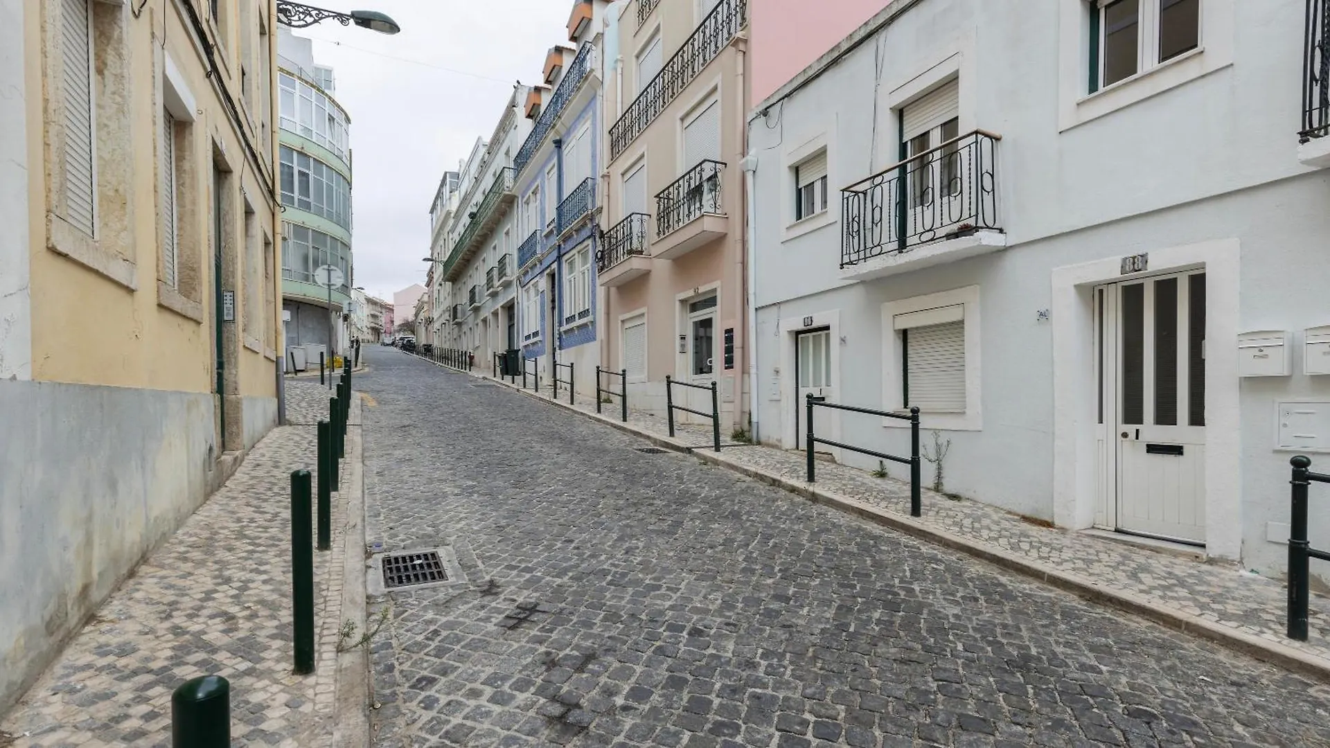 The Lisbon Serenity Apartment By Lovelystay Portugal